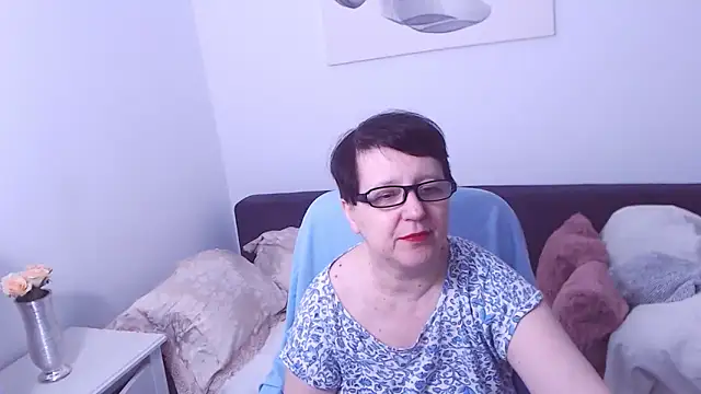 ChristaRose online show from 26, 10, 2025