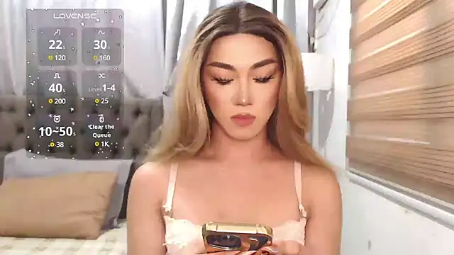 Snapshot of Local_Hoelyx chatting on 13, 1, 2025 Local Hoelyx online show from 13, 1, 2025