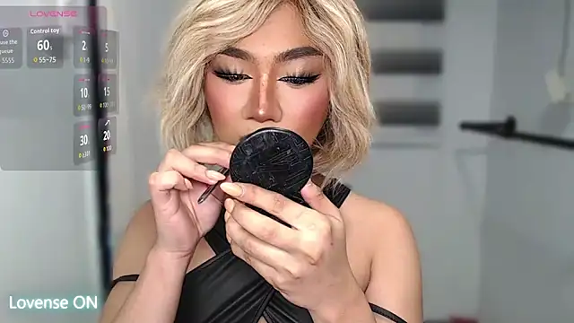 Local Hoelyx online show from 11, 10, 2025