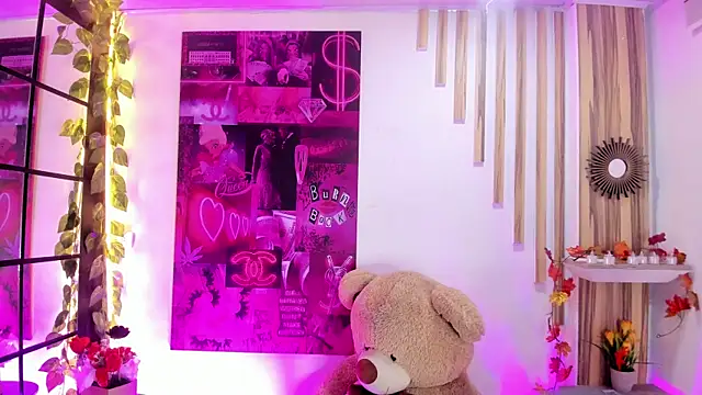  liathompsom09 online show from 18, 12, 2025