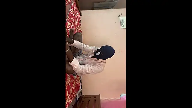 Snapshot of falooda288 chatting on 24, 10, 2025 falooda288 online show from 24, 10, 2025