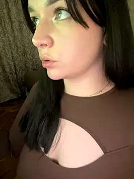 Snapshot of HellMoor chatting on 15, 10, 2025 HellMoor online show from 15, 10, 2025