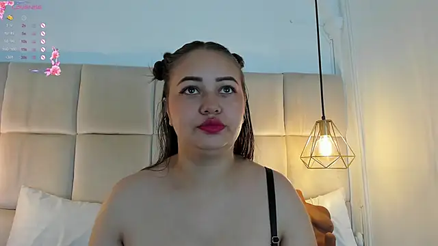 AnaisClark online show from 13, 2, 2025