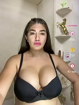 Snapshot of SexyFatHugeCock chatting on 2, 7, 2026 SexyFatHugeCock online show from 2, 7, 2026