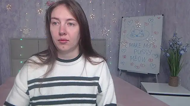 Snapshot of KaleyReed chatting on 27, 9, 2025 KaleyReed online show from 27, 9, 2025
