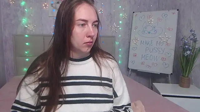 Snapshot of KaleyReed chatting on 1, 10, 2025 KaleyReed online show from 1, 10, 2025