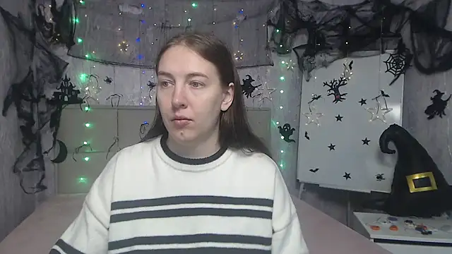 Snapshot of KaleyReed chatting on 16, 10, 2025 KaleyReed online show from 16, 10, 2025