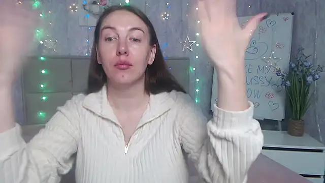Snapshot of KaleyReed chatting on 24, 9, 2025 KaleyReed online show from 24, 9, 2025