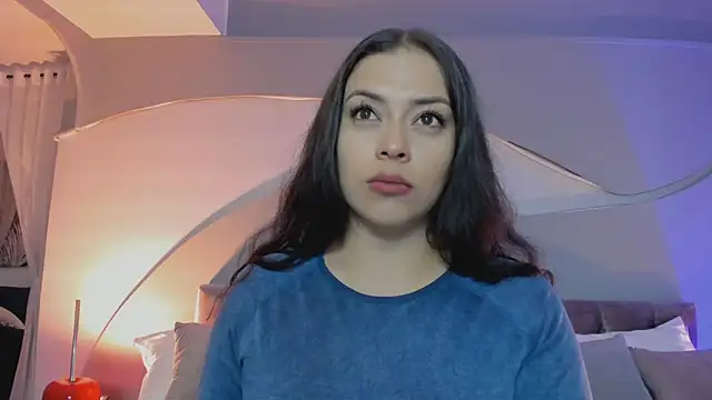 Nicolle W online show from 27, 2, 2026