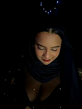 Maryam yamal online show from 23, 9, 2025