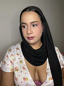 Maryam yamal online show from 16, 2, 2025
