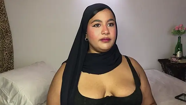 Snapshot of Maryam_yamal chatting on 18, 4, 2026 Maryam yamal online show from 18, 4, 2026