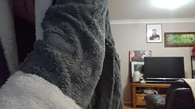 AmateurGuy23 online show from 26, 10, 2025