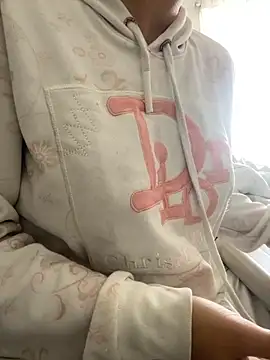 DulceMya6 online show from 10, 10, 2025