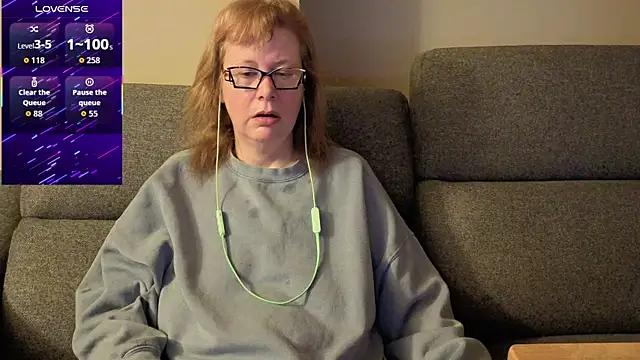 TittyLandQuebec online show from 14, 4, 2026