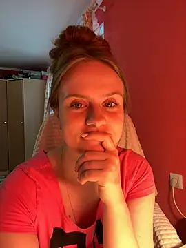 SophiaSweet  online show from 15, 3, 2026