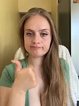SophiaSweet  online show from 5, 6, 2026