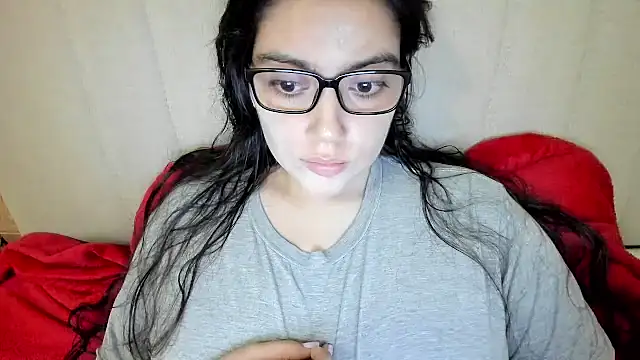 Snapshot of roniewester chatting on 21, 7, 2026 roniewester online show from 21, 7, 2026