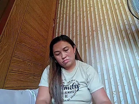 LalaiAsian online show from 14, 4, 2026