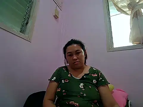 Snapshot of LalaiAsian chatting on 10, 10, 2025 LalaiAsian online show from 10, 10, 2025