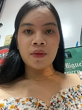 Hebefemme online show from 2, 3, 2025