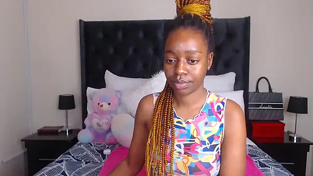 Snapshot of Sexynaughty_Gal chatting on 24, 1, 2025 Sexynaughty Gal online show from 24, 1, 2025