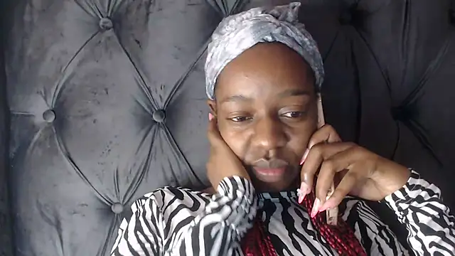 Snapshot of Sexynaughty_Gal chatting on 31, 12, 2024 Sexynaughty Gal online show from 31, 12, 2024