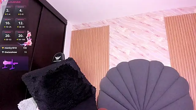 Snapshot of karol_green_ chatting on 29, 5, 2026 karol green online show from 29, 5, 2026