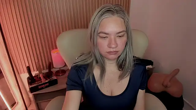 MarianL0ve online show from 20, 3, 2025
