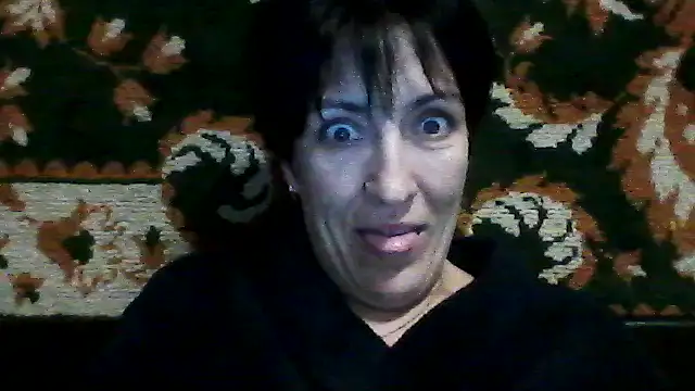 Snapshot of SunnyAmorre chatting on 4, 10, 2025 SunnyAmorre online show from 4, 10, 2025