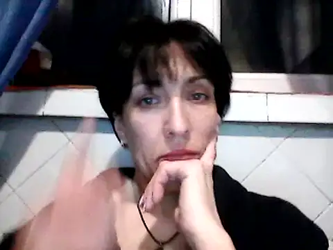 Snapshot of SunnyAmorre chatting on 10, 3, 2025 SunnyAmorre online show from 10, 3, 2025