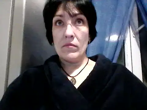 Snapshot of SunnyAmorre chatting on 6, 3, 2025 SunnyAmorre online show from 6, 3, 2025