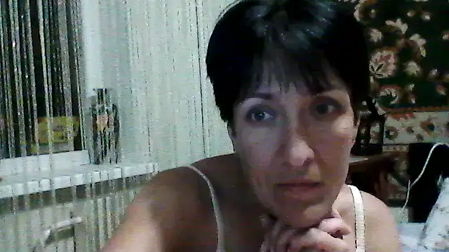 Snapshot of SunnyAmorre chatting on 8, 7, 2026 SunnyAmorre online show from 8, 7, 2026