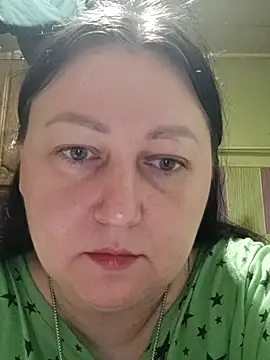 Rini333 online show from 28, 10, 2025