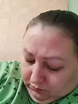 Rini333 online show from 4, 12, 2025