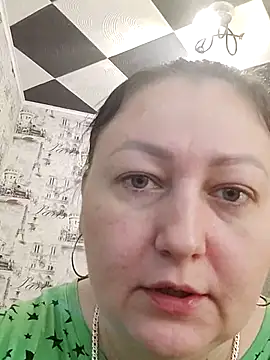 Snapshot of Rini333 chatting on 5, 3, 2025 Rini333 online show from 5, 3, 2025