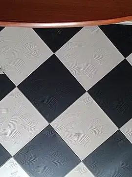 Rini333 online show from 5, 12, 2025