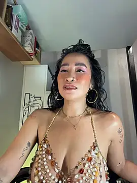 AsianMilfSheryl online show from 20, 7, 2026