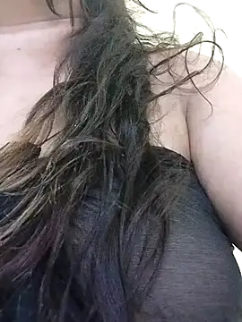 Snapshot of Srishtijain51 chatting on 4, 7, 2026 Srishtijain51 online show from 4, 7, 2026