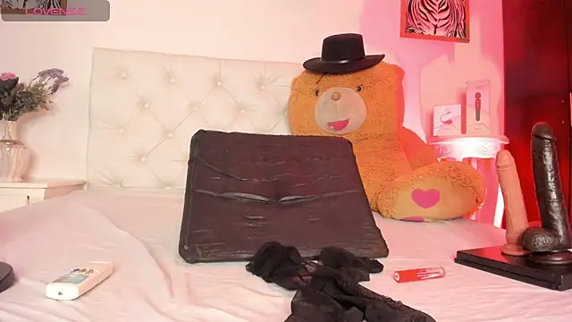 Sharon smiith online show from 21, 4, 2026