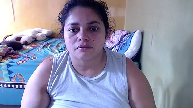 yulieth bbw online show from 18, 4, 2026