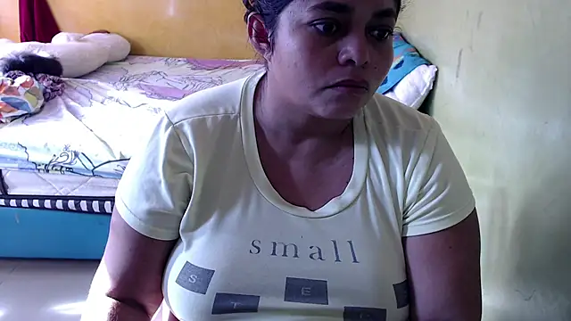 Snapshot of yulieth_bbw chatting on 27, 4, 2026 yulieth bbw online show from 27, 4, 2026
