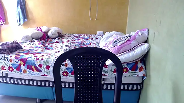 Snapshot of yulieth_bbw chatting on 29, 11, 2025 yulieth bbw online show from 29, 11, 2025