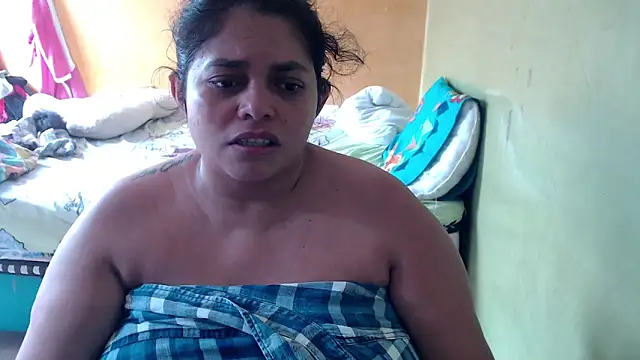 Snapshot of yulieth_bbw chatting on 7, 5, 2026 yulieth bbw online show from 7, 5, 2026
