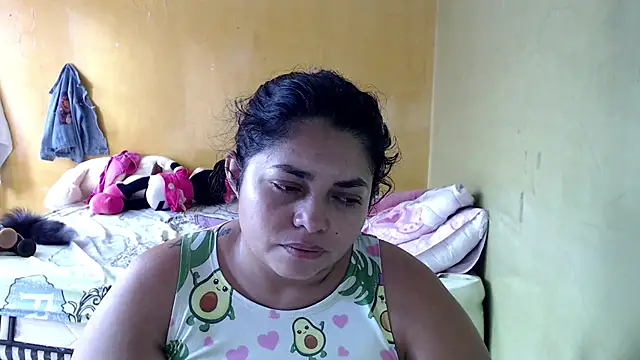 Snapshot of yulieth_bbw chatting on 27, 10, 2025 yulieth bbw online show from 27, 10, 2025