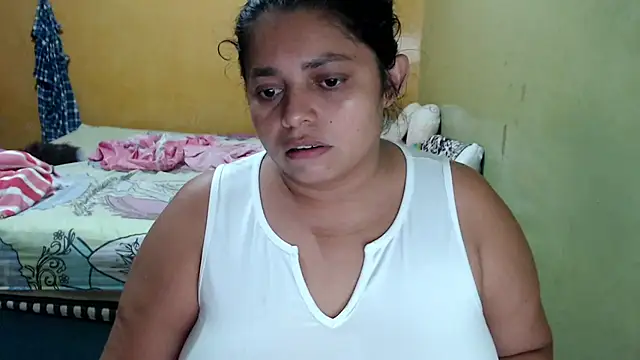 yulieth bbw online show from 13, 7, 2026