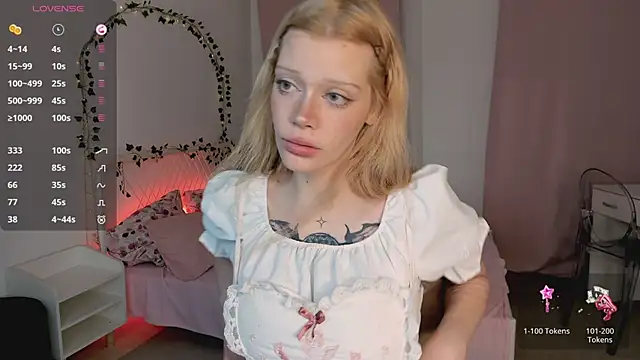 boobsybootie online show from 5, 7, 2026