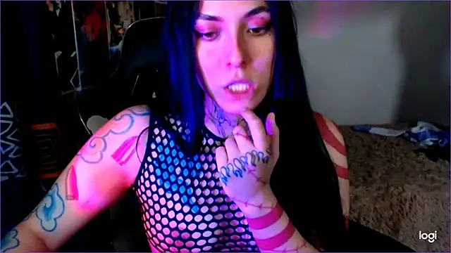 Snapshot of JINX_26 chatting on 8, 1, 2025 JINX 26 online show from 8, 1, 2025