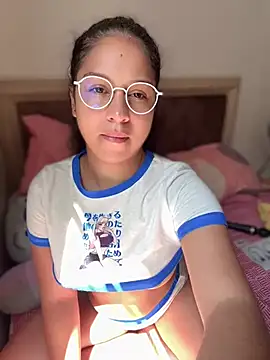 Shara dreams online show from 2, 2, 2025