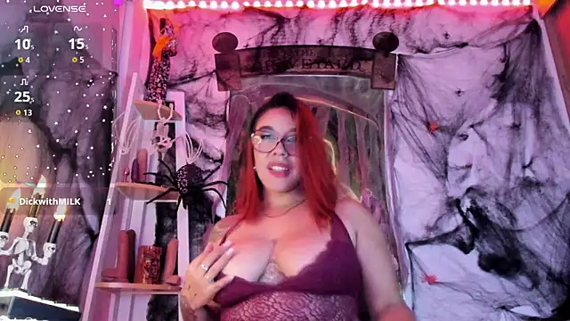 andrea lopezz  online show from 15, 10, 2025